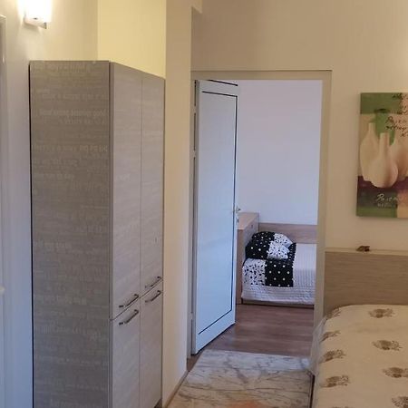 Апартамент Заря Haskovo Esterno foto